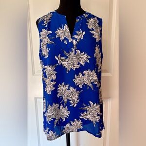 Chaus Blue and White Floral Top